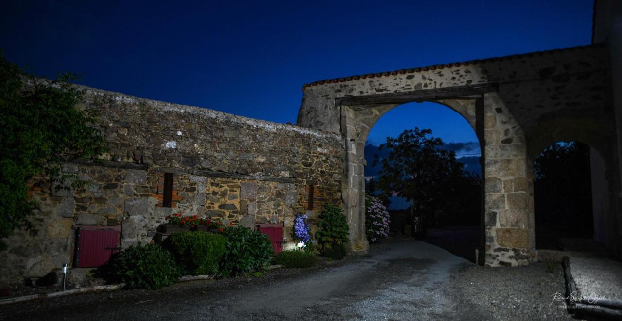 Le BoupèreDomaine De La Courillere住宿加早餐旅馆 外观 照片